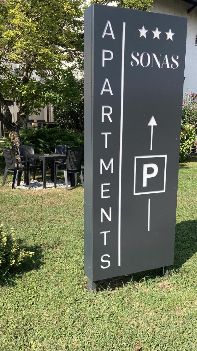 Apartman Sonas With Free Private Parking カルロヴァッツ エクステリア 写真
